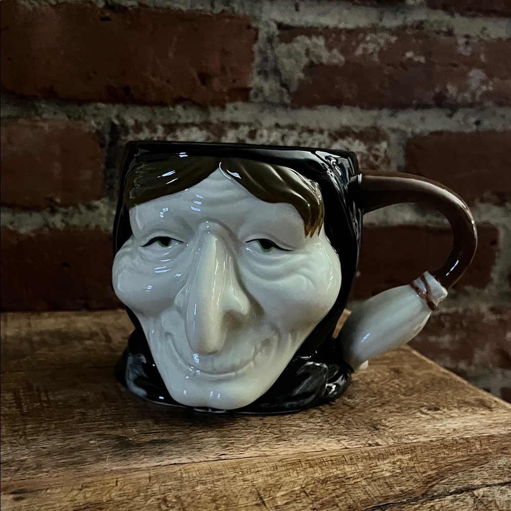 Black cat Face Ceramic Mug - Black and White